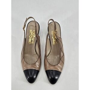 SALVATORE FERRAGAMO Womens 9 AA Black Beige‎ Cream Pumps Slingback Heels